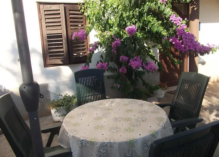 Apartamento Tina *