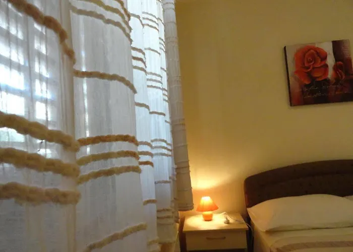 Tina Apartamento