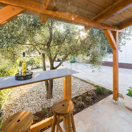 Apartment Tina Zadar